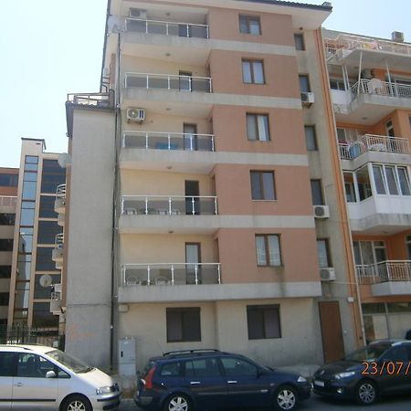 Apartments Stefi Pomorie Luaran gambar
