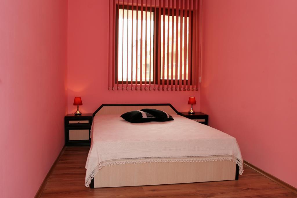 Apartments Stefi Pomorie Luaran gambar