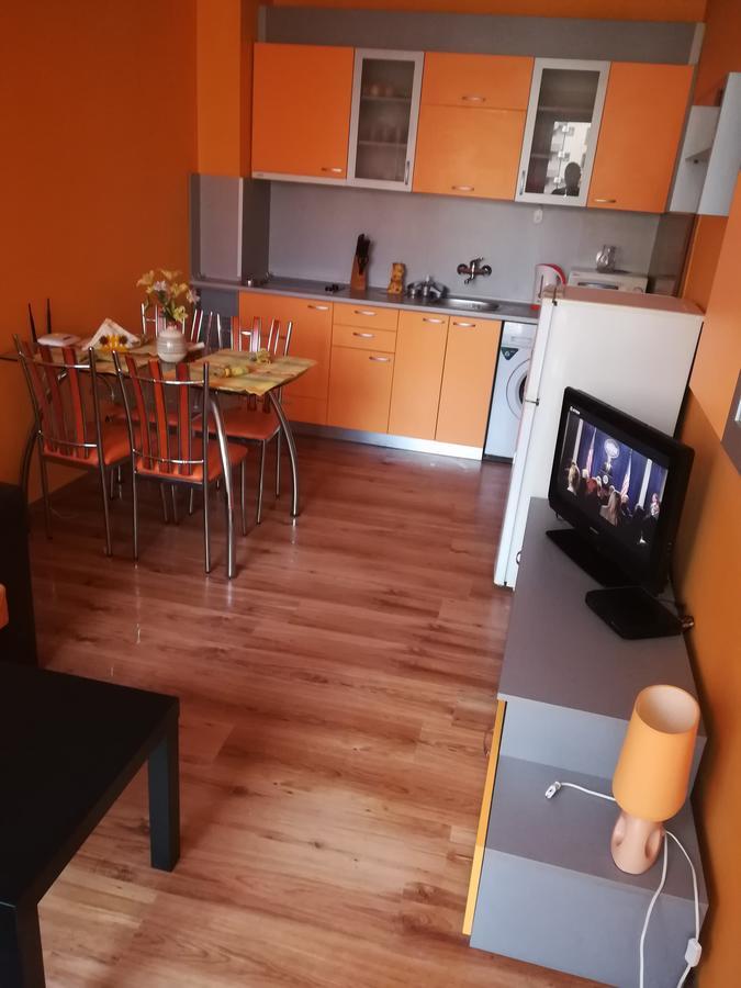 Apartments Stefi Pomorie Luaran gambar
