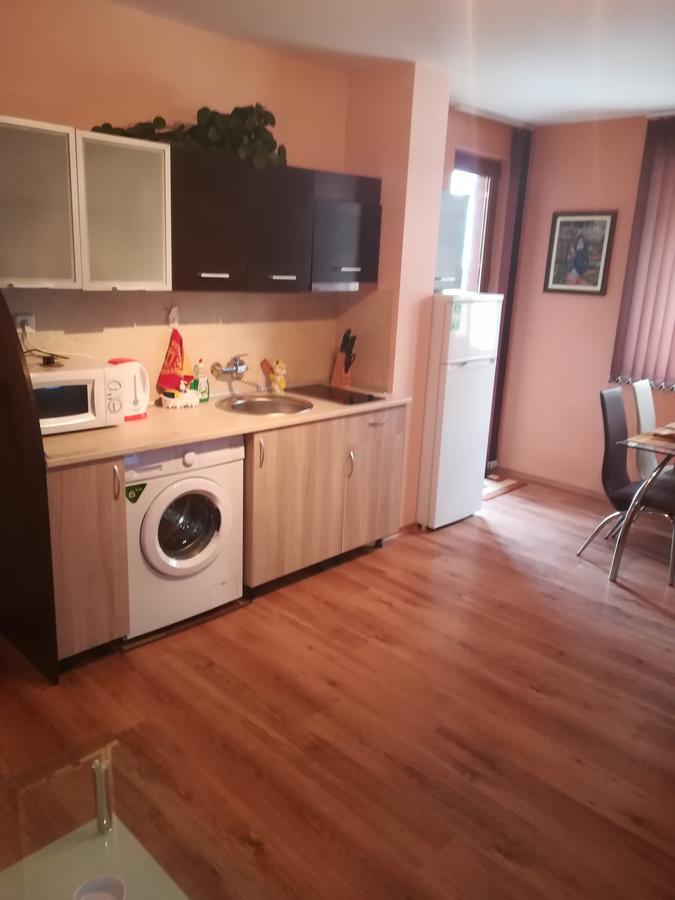 Apartments Stefi Pomorie Luaran gambar