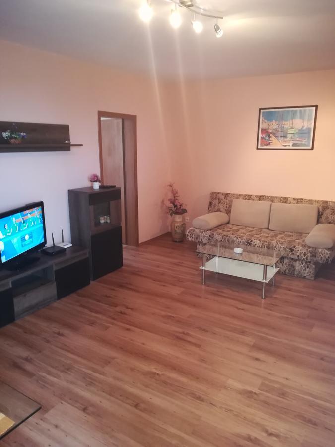 Apartments Stefi Pomorie Luaran gambar