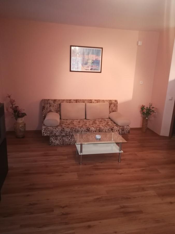 Apartments Stefi Pomorie Luaran gambar